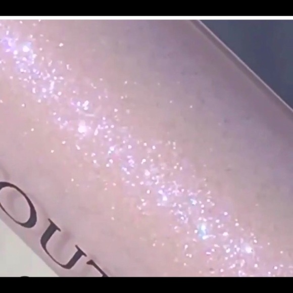 Artist Couture Diamond Lip Tease Lipgloss Nympho BNIB - Picture 9 of 11